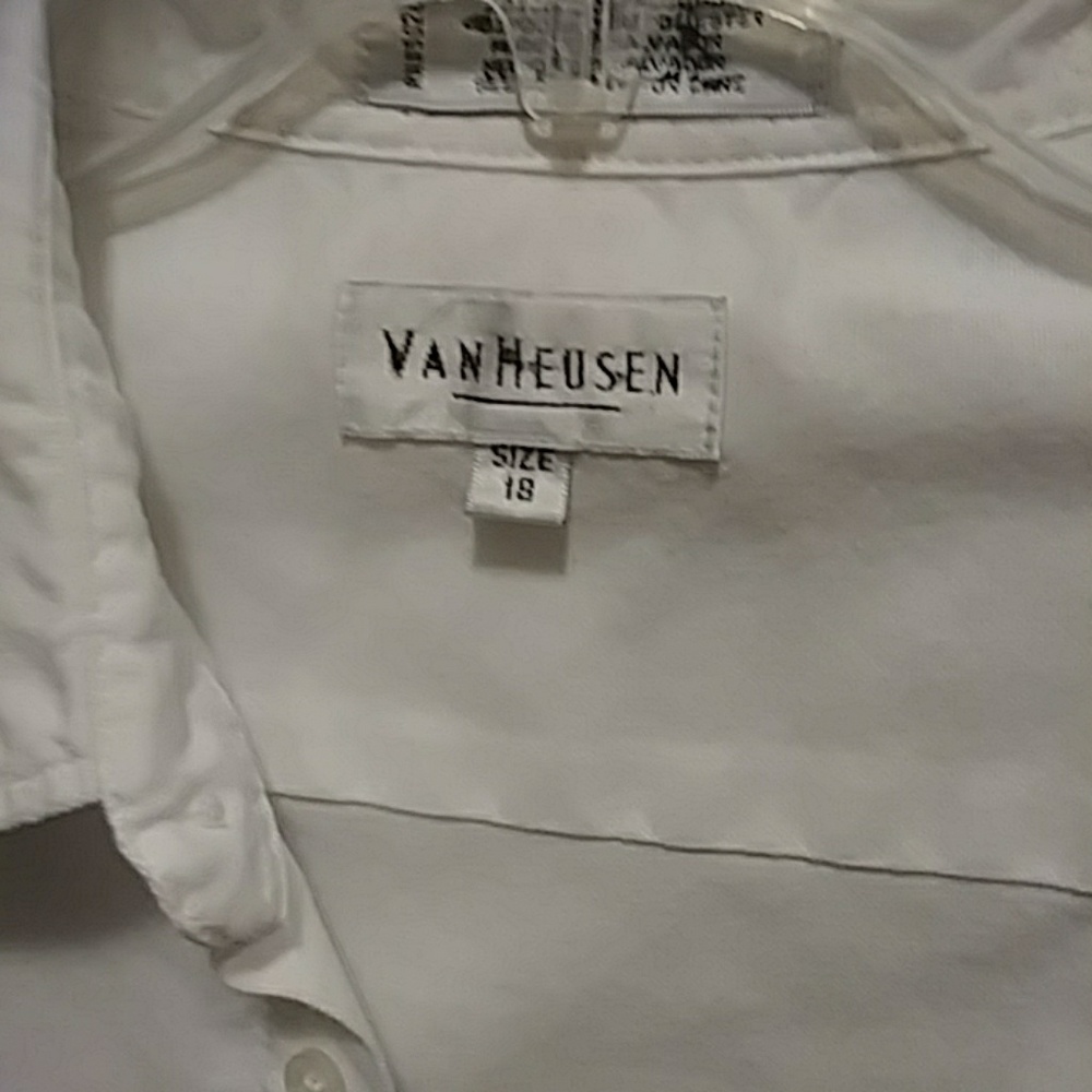 Van Heusen dress shirt
